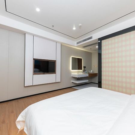Guangzhou Haiyue Hotel Buitenkant foto